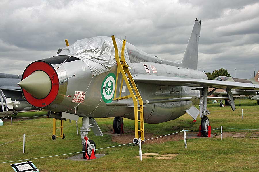 English Electric/BAC Lightning T.55 (55-713)