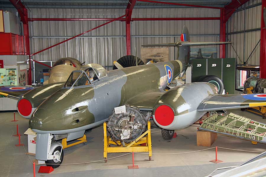 Gloster Meteor F.4 (EE531)