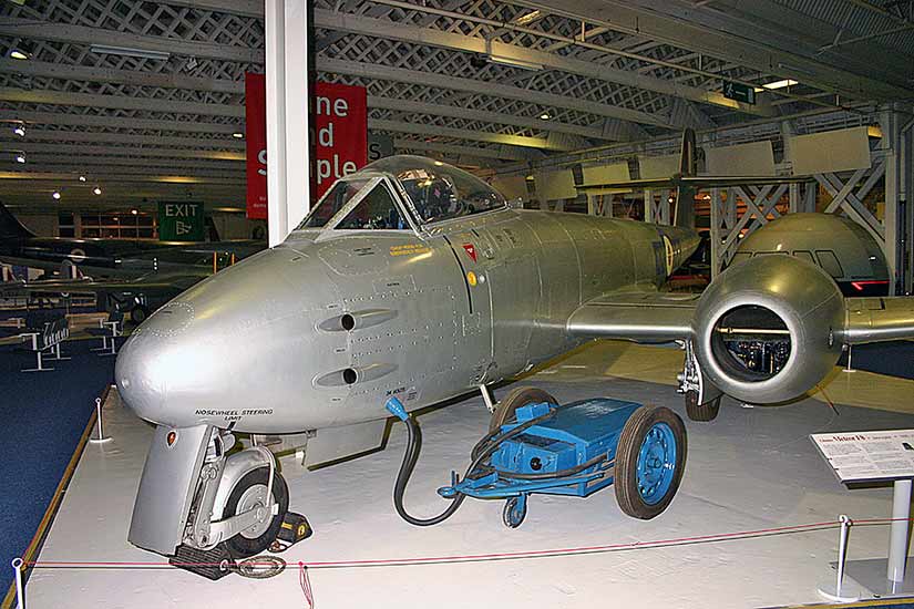Gloster Meteor F.8 (WH301)