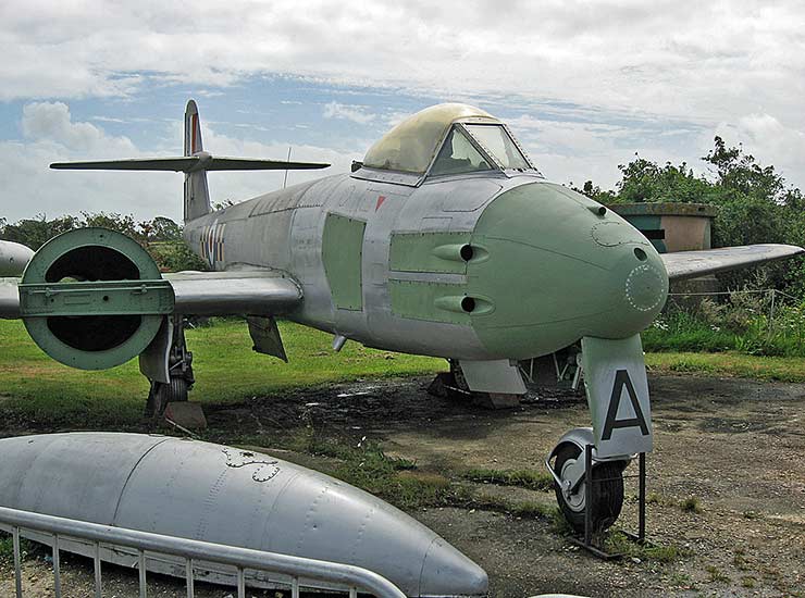 Gloster Meteor F.8 (WA829 / WA984)