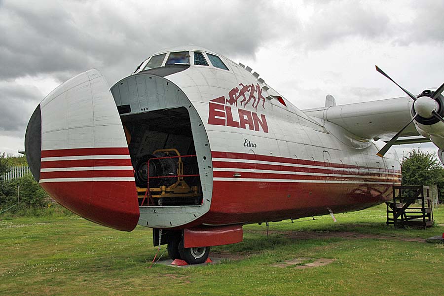 Armstrong-Whitworth Argosy 101 (G-APRL)
