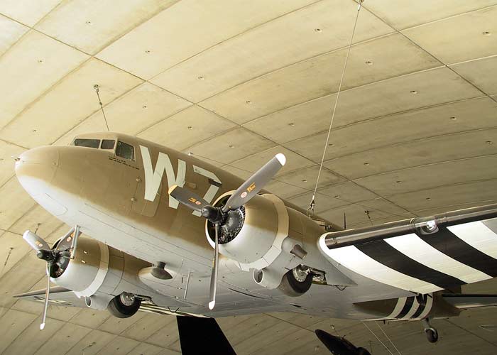 Douglas C-47A [43-15509]