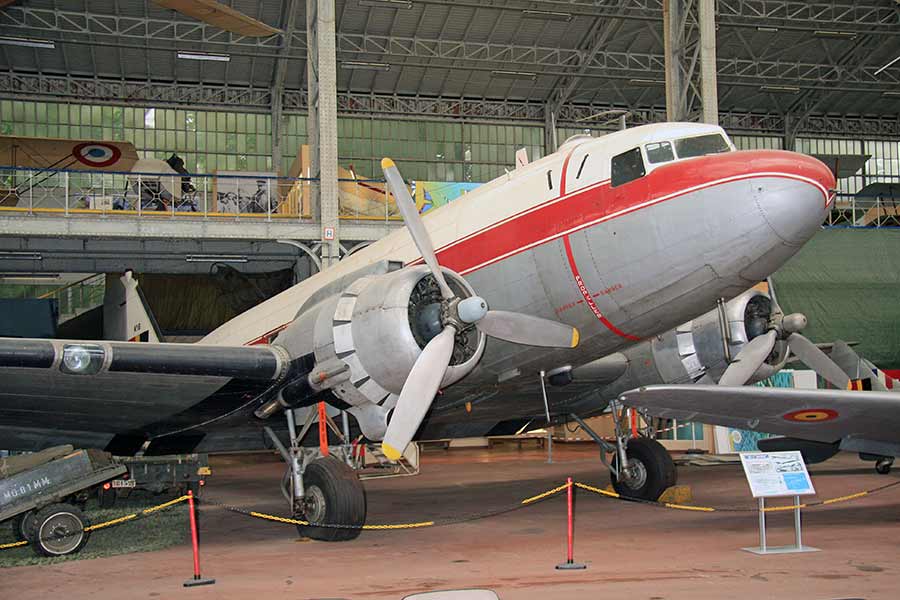 Douglas C-47B [43-16357]