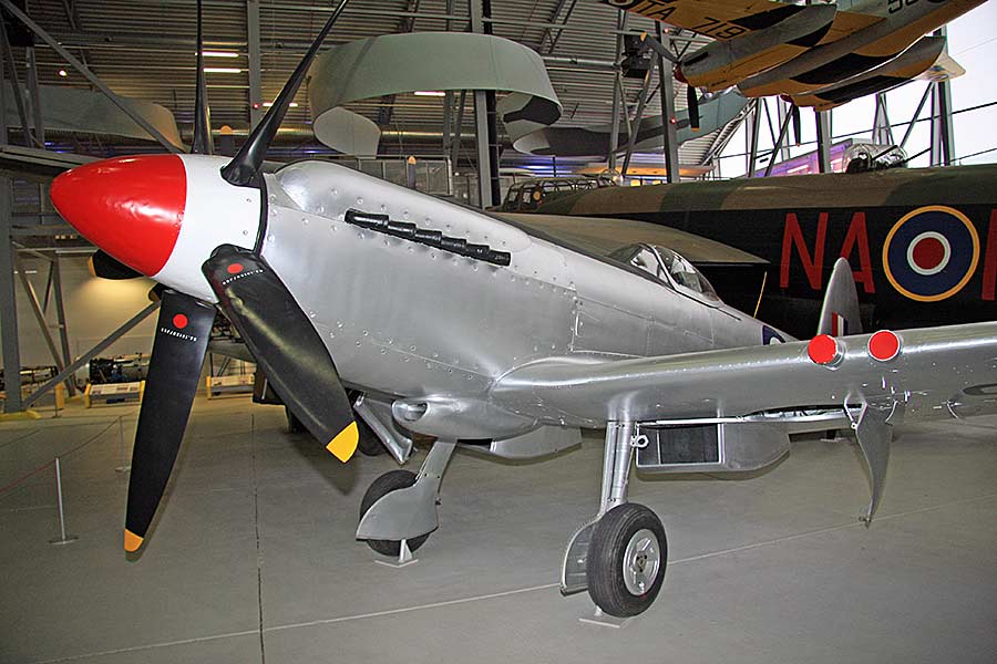 Supermarine Spitfire F.24 (VN485)